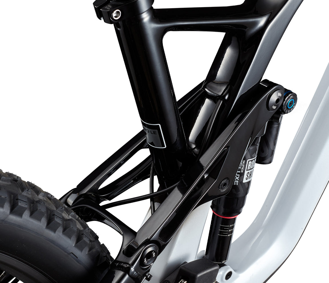 GT Force Carbon Pro LE Enduro Bike – GT Bicycles GT Force Carbon Pro LE Enduro Bike – GT Bicycles